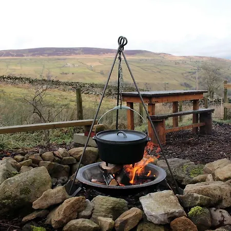 Crackpot Bed & Breakfast