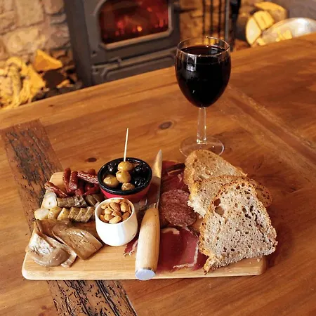 Crackpot Bed & Breakfast Gunnerside